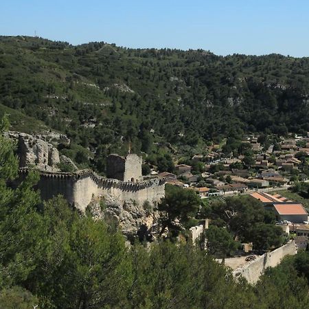 Les lavandes de Sèverine Boulbon Esterno foto